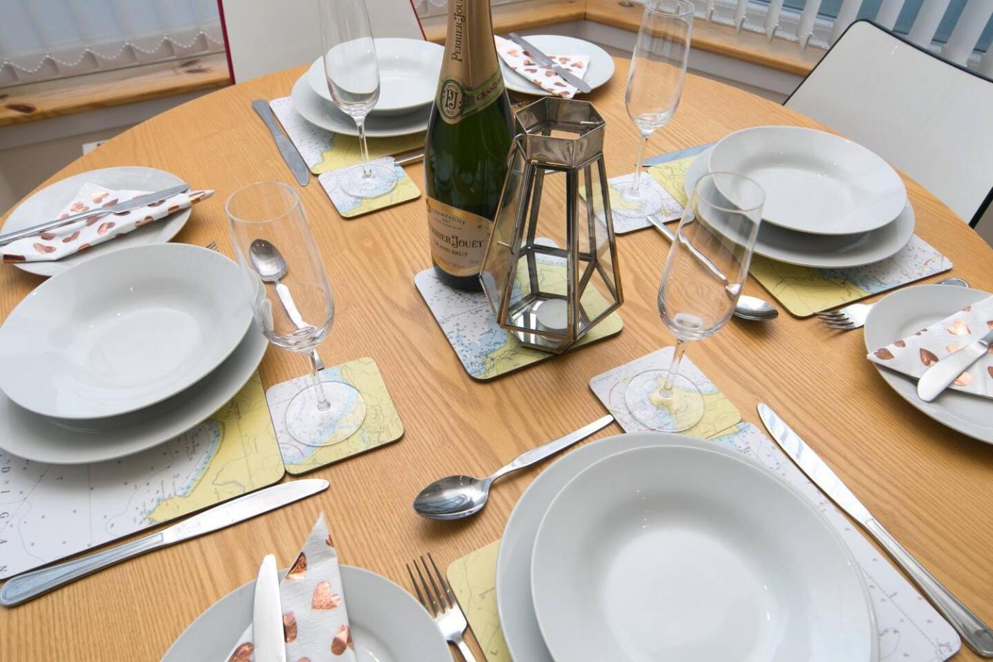 Pass The Keys Hafan Stylish 2 Bedroom Sea View Apartment Pwllheli Dış mekan fotoğraf