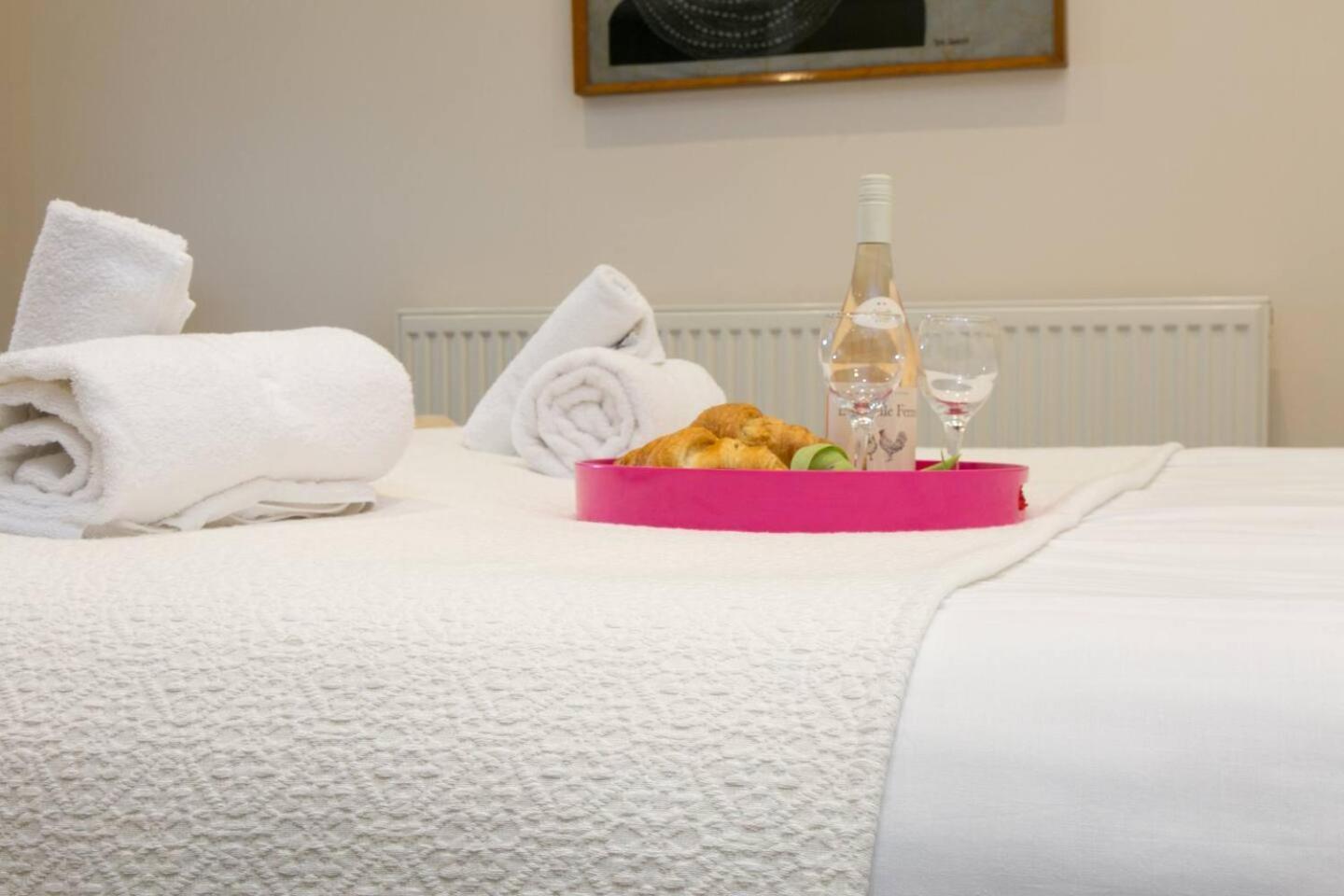 Pass The Keys Hafan Stylish 2 Bedroom Sea View Apartment Pwllheli Dış mekan fotoğraf